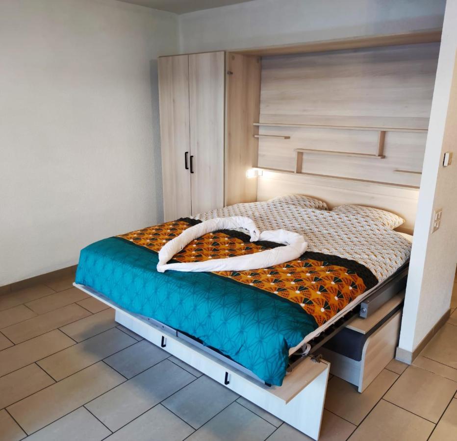 Superbe Studio A Saillon Les Bains エクステリア 写真
